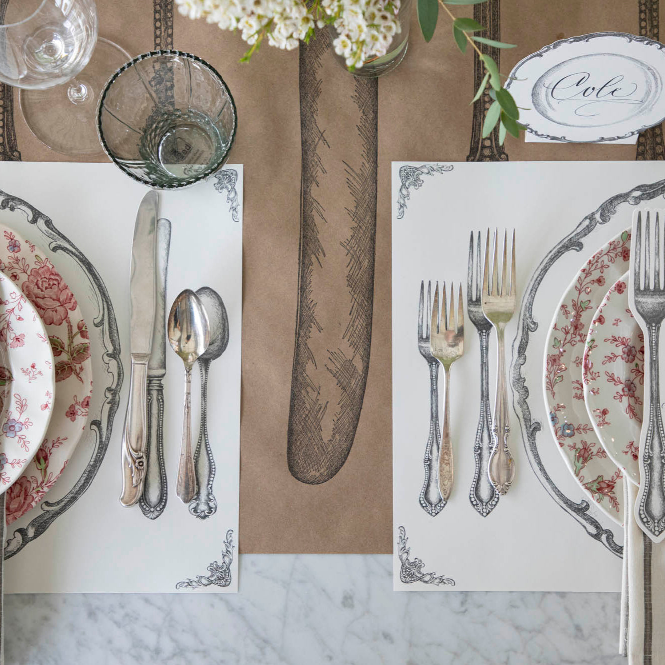 Cutlery on Kraft Runner under the Perfect Setting Placemat.