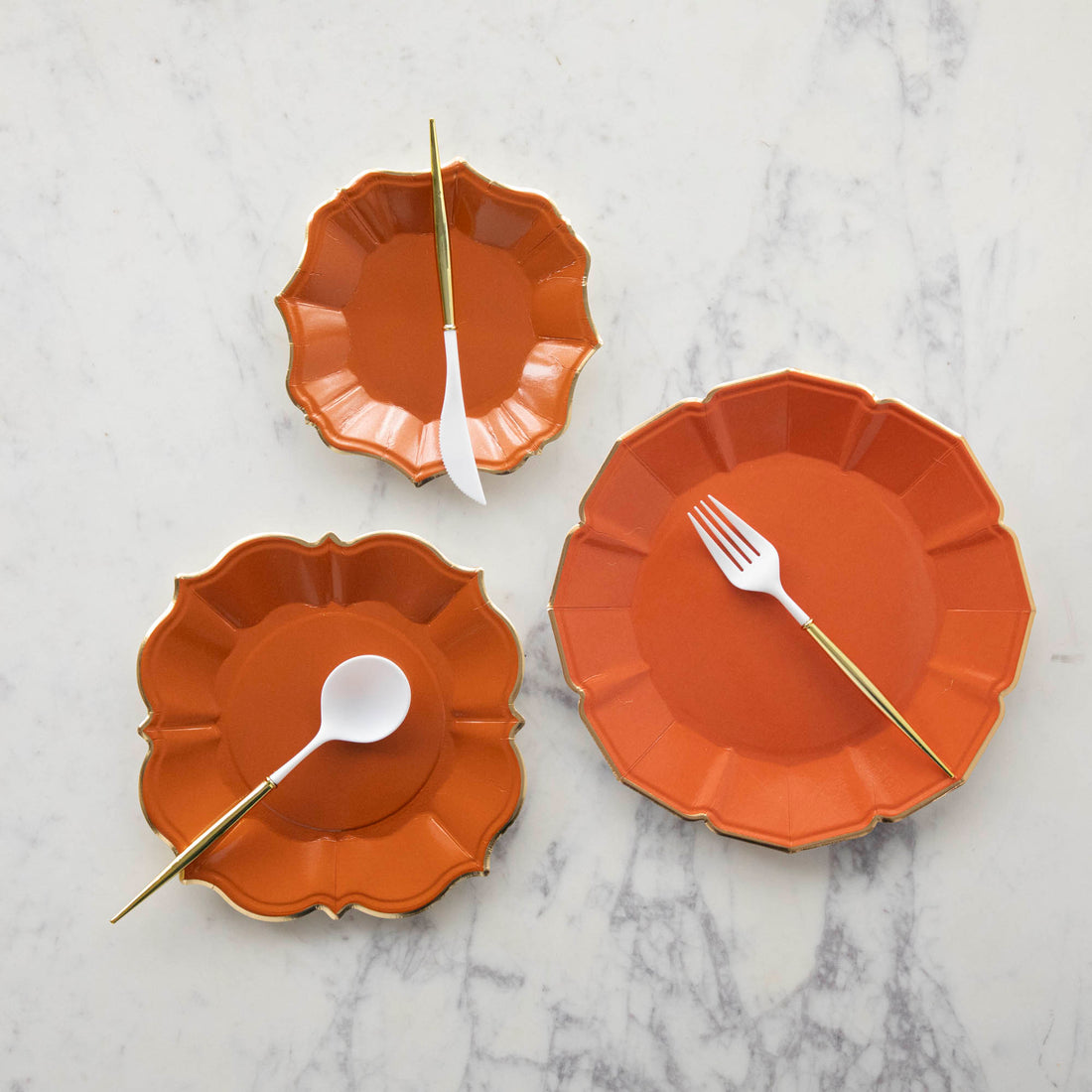 Terracotta Scalloped Plates with Gold Rim