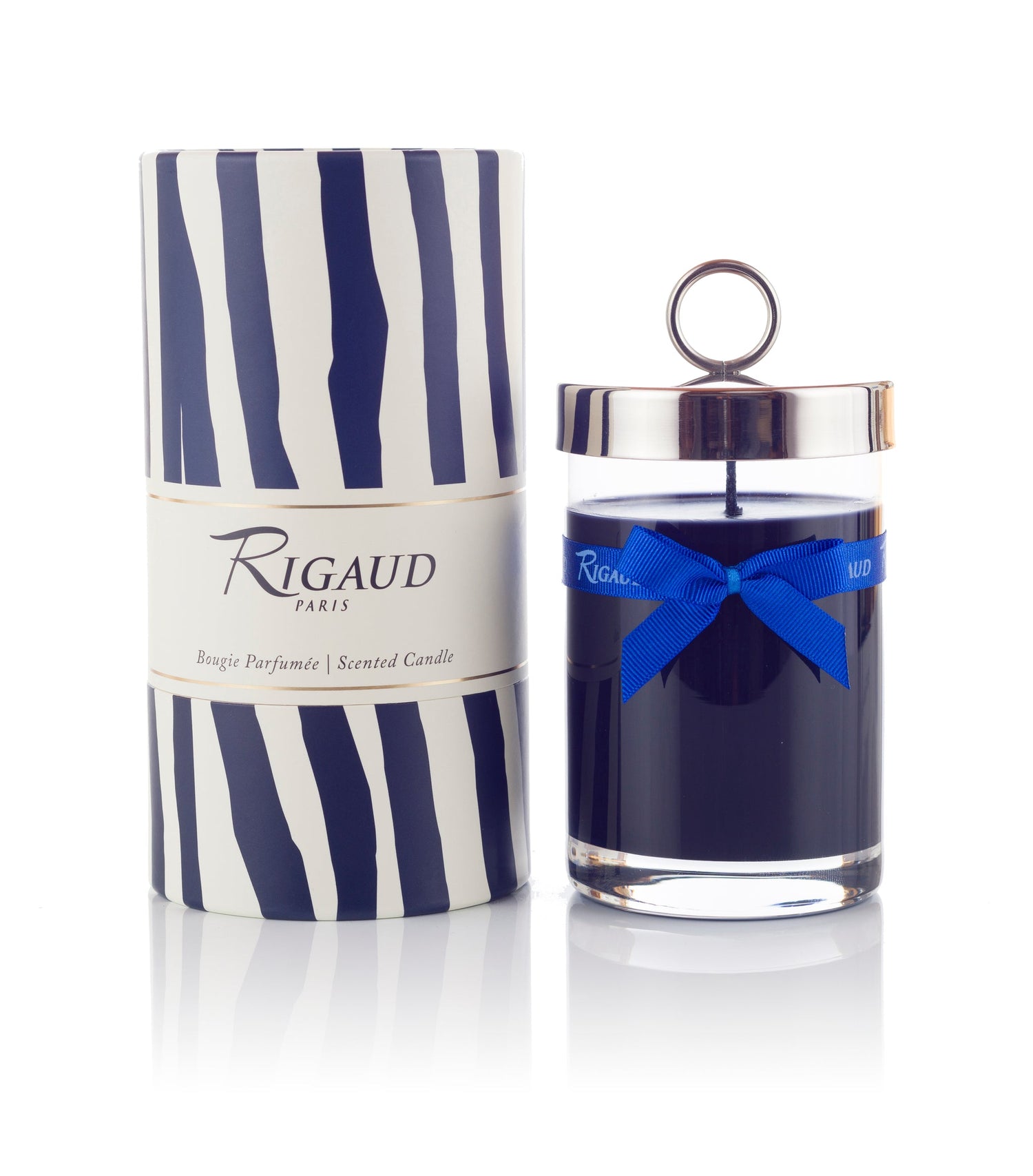 Large Rigaud Reine de la Nuit candle and box. 