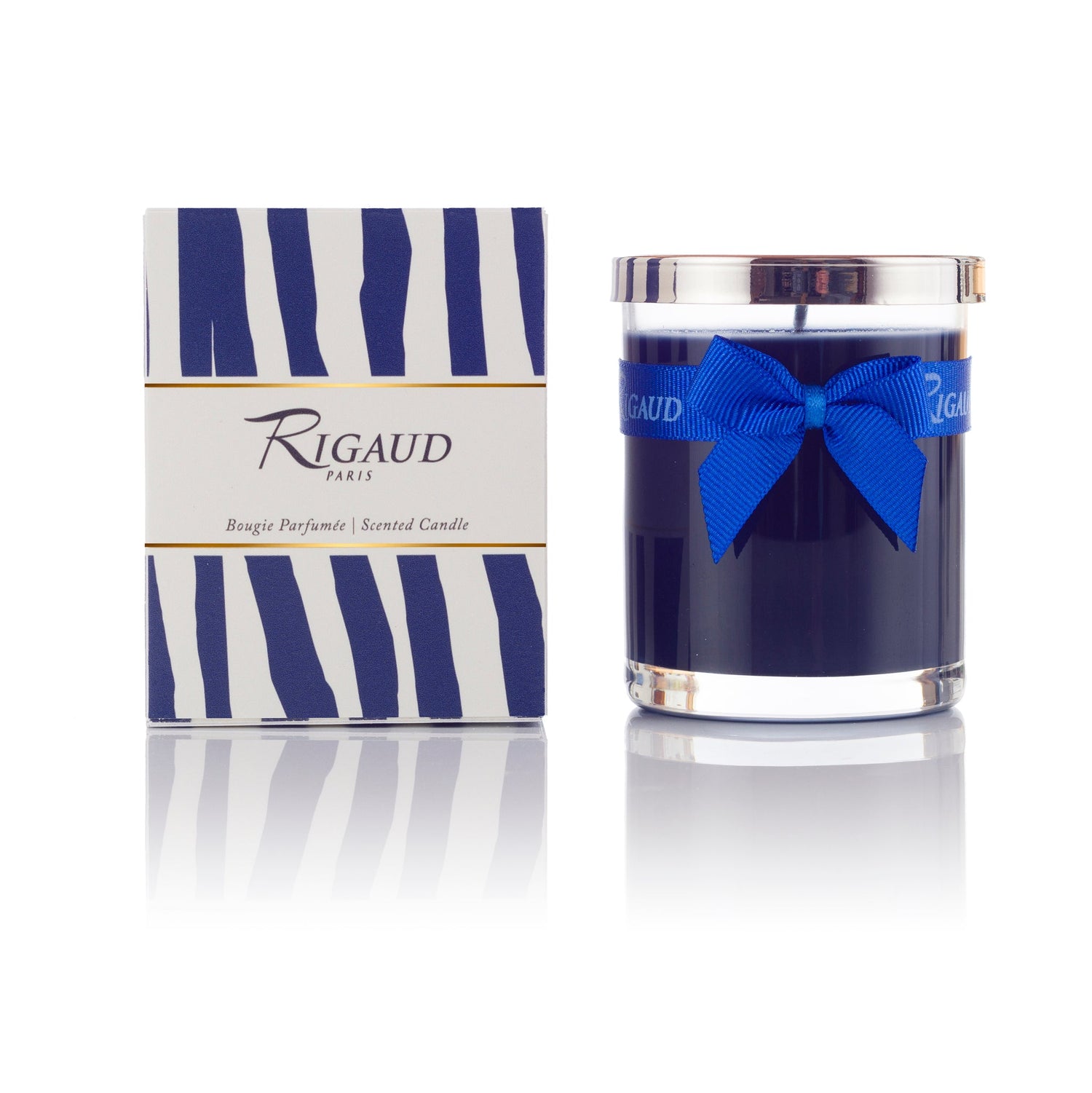 Small Rigaud Reine de la Nuit candle and box. 