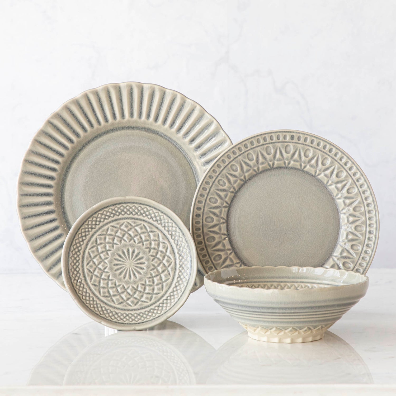 Cristal Grey Nacar Dinnerware